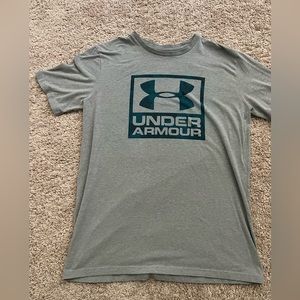 Men M Under Armour short sleeve shirt